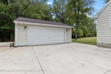 3121 Pleasant Grove Rd, Lansing, MI 48910 - photo 5