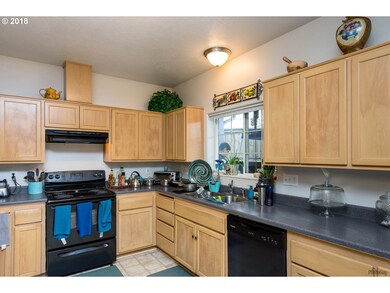 2750 Chad Dr, Eugene, OR 97408 - photo 7