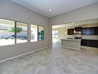 005_Living - Kitchen