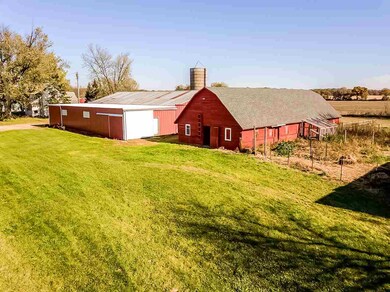 34 N Union Rd, Brooklyn, WI 53521 - photo 7