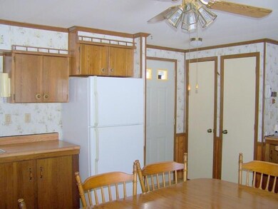524 Oak St, Sanford, ME 04073 - photo 6
