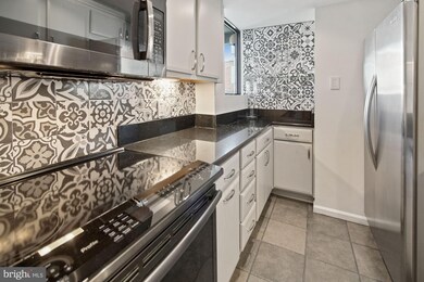 2311 M St NW unit 902, Washington, DC 20037 - photo 4