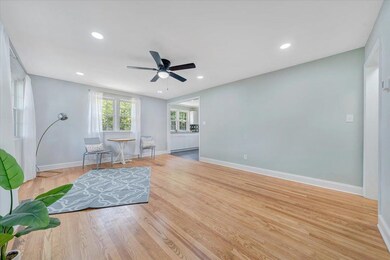 143 14th St NW, Pulaski, VA 24301 - photo 5