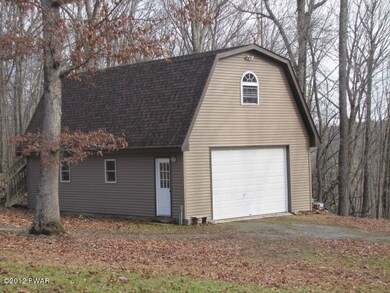 614 Raymondskill Rd, Milford, PA 18337 - photo 4