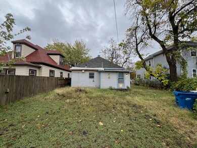 1706 Murphy back of home