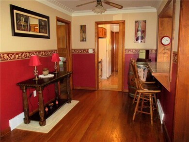Breakfast Bar off the kitchen