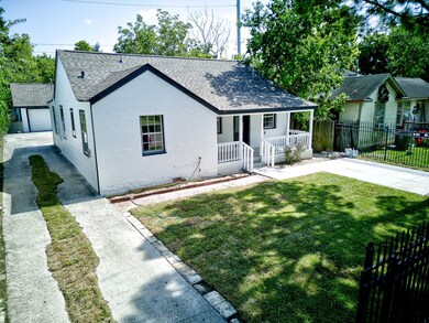 7232 Eppes St, Houston, TX 77087 - photo 2