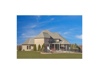 20x40 foot salt water pool in the back of the hous