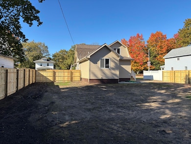 805 N Nottawa St, Sturgis, MI 49091 - photo 3