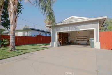 2131 Pepper Dr, Highland, CA 92346 - photo 3