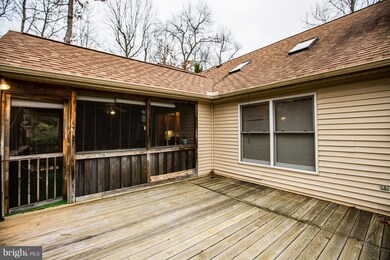 215 Creekside Dr, Locust Grove, VA 22508 - photo 7