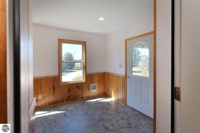 13723 S Bugai Rd, Traverse City, MI 49684 - photo 6