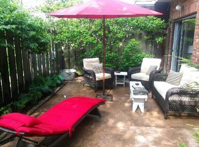 Lafayette patio
