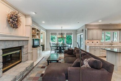 8407 Widmer Rd, Lenexa, KS 66215 - photo 7