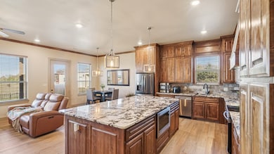 220 Delatorre St, Trenton, TX 75490 - photo 5