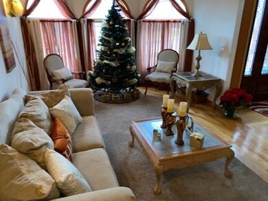 4853 Castle Dargan Dr, Country Club Hills, IL 60478 - photo 5