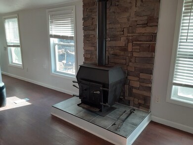 39 Mobile Dr, Hudson, NH 03051 - photo 3