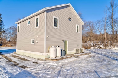 18 Chaplin Ave, Rutland, VT 05701 - photo 5