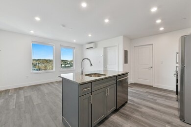 585 Essex St unit 409, Lynn, MA 01901 - photo 4