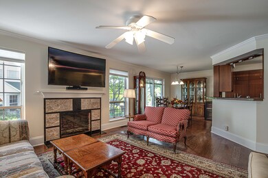 101 Lauralton St unit 10A, Lake Bluff, IL 60044 - photo 6