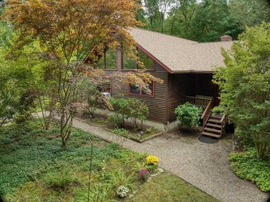 144 Maplewood Cir, Amherst, MA 01002 - photo 2