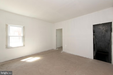 1744 S 6th St, Camden, NJ 08104 - photo 6