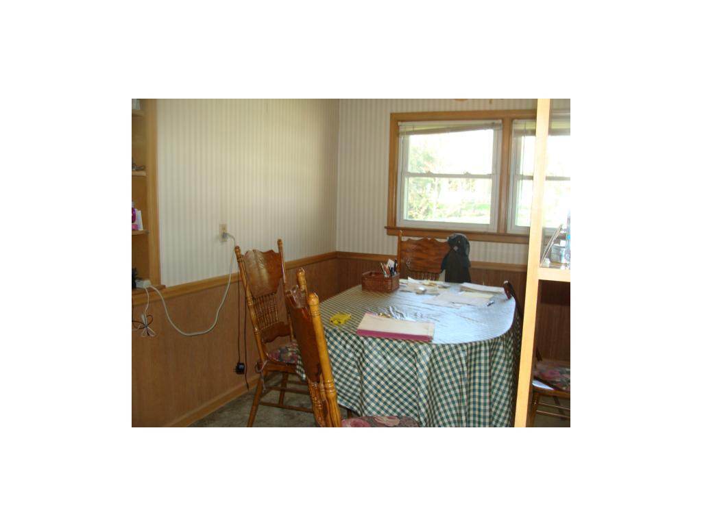 DINING ROOM OFF KITCHEN