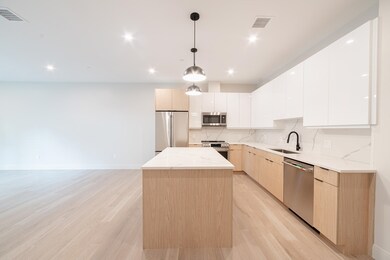 85 Myrtle St unit 110, Quincy, MA 02171 - photo 7