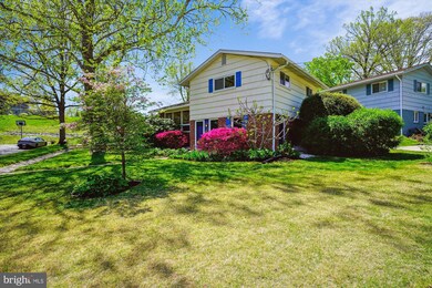 10920 Bangor Place, Kensington, MD 20895 - photo 3