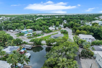 38 Pirates Dr, Key Largo, FL 33037 - photo 5