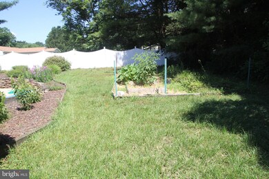 15 Mark Dr, Pottstown, PA 19465 - photo 4