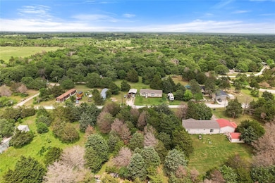 104 NW Cr 3113, Purdon, TX 76679 - photo 3