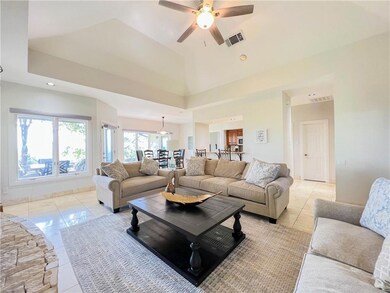 1707 Clubhouse Hill Dr unit 5, Spicewood, TX 78669 - photo 4