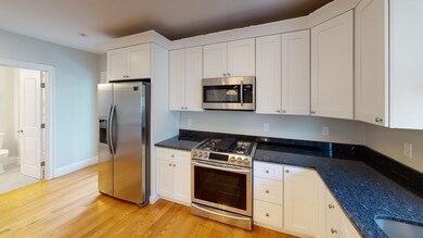 45 Spring St unit 12, West Roxbury, MA 02132 - photo 2
