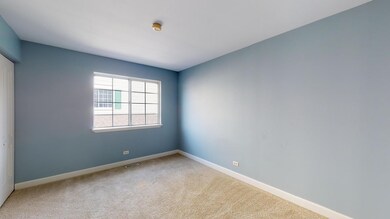 14 W Acorn Ln unit 1C, Lake In the Hills, IL 60156 - photo 3