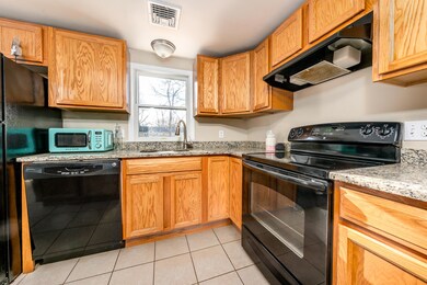 15 Circuit Rd E, West Yarmouth, MA 02673 - photo 3