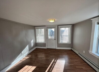 68 Anderson St unit 3R, Naugatuck, CT 06770 - photo 5