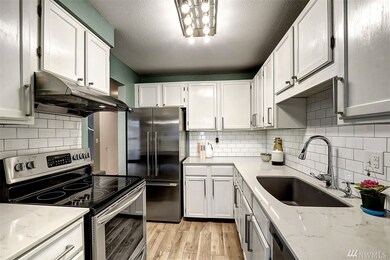 7825 196th St SW unit C, Edmonds, WA 98026 - photo 7