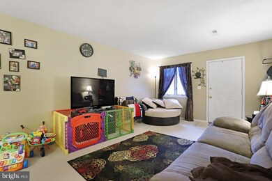 17916 Clubhouse Dr, Hagerstown, MD 21740 - photo 7