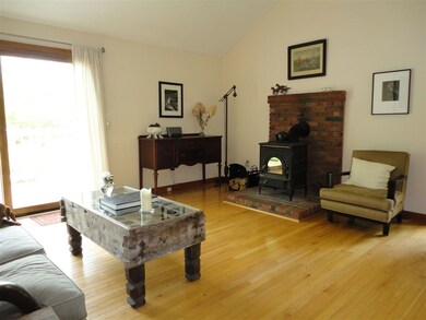 76 Middle Winchendon Rd, Rindge, NH 03461 - photo 4