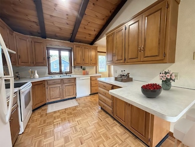 2086 Walker Mountain Rd, West Rutland, VT 05777 - photo 7