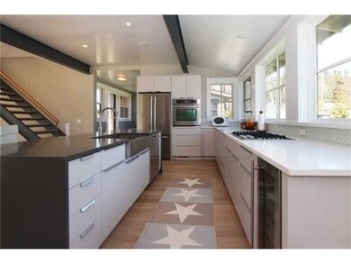 92 Riverview Ave, Middletown, RI 02842 - photo 3