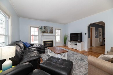 767 Phoenix St-6