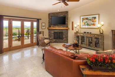Great Room w/Fireplace