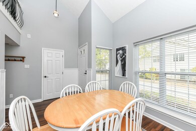 2502 Chaseway Ct, Indianapolis, IN 46268 - photo 4