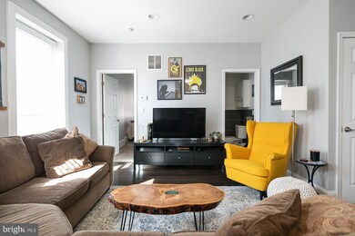 4529 Wilde St unit 1, Philadelphia, PA 19127 - photo 4