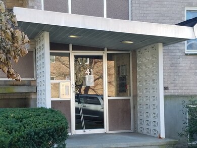41 Lionel Ave unit D, Waltham, MA 02452 - photo 3
