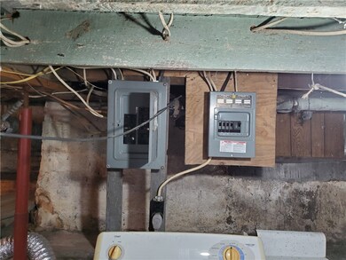 612 S 14th St unit 2, Mattoon, IL 61938 - photo 6