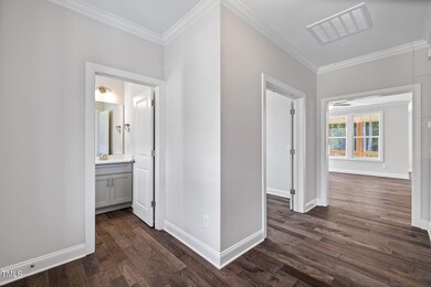 2-web-or-mls-7559 Cypress Dr-2
