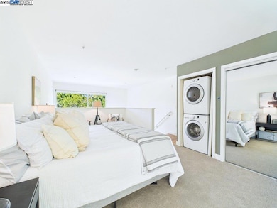 485 W Macarthur Blvd unit 201, Oakland, CA 94609 - photo 6